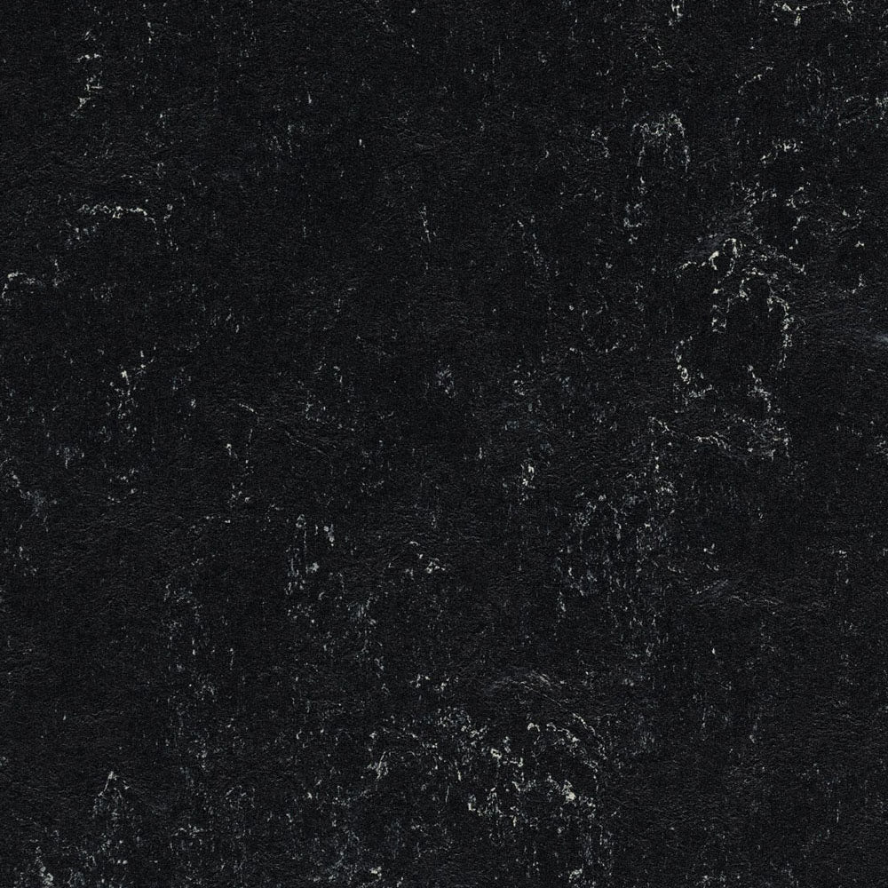 Black 2939