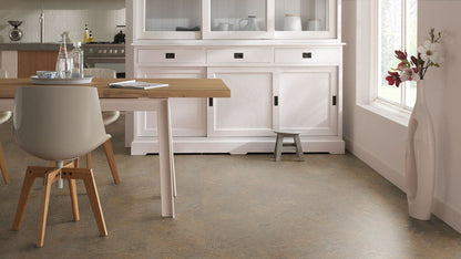 Cork Tree 3426