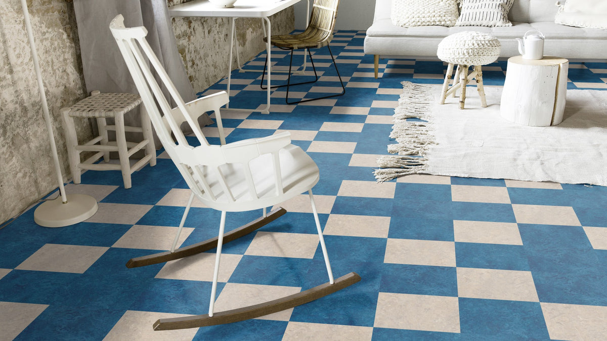 Blue 3030, Calico 2713