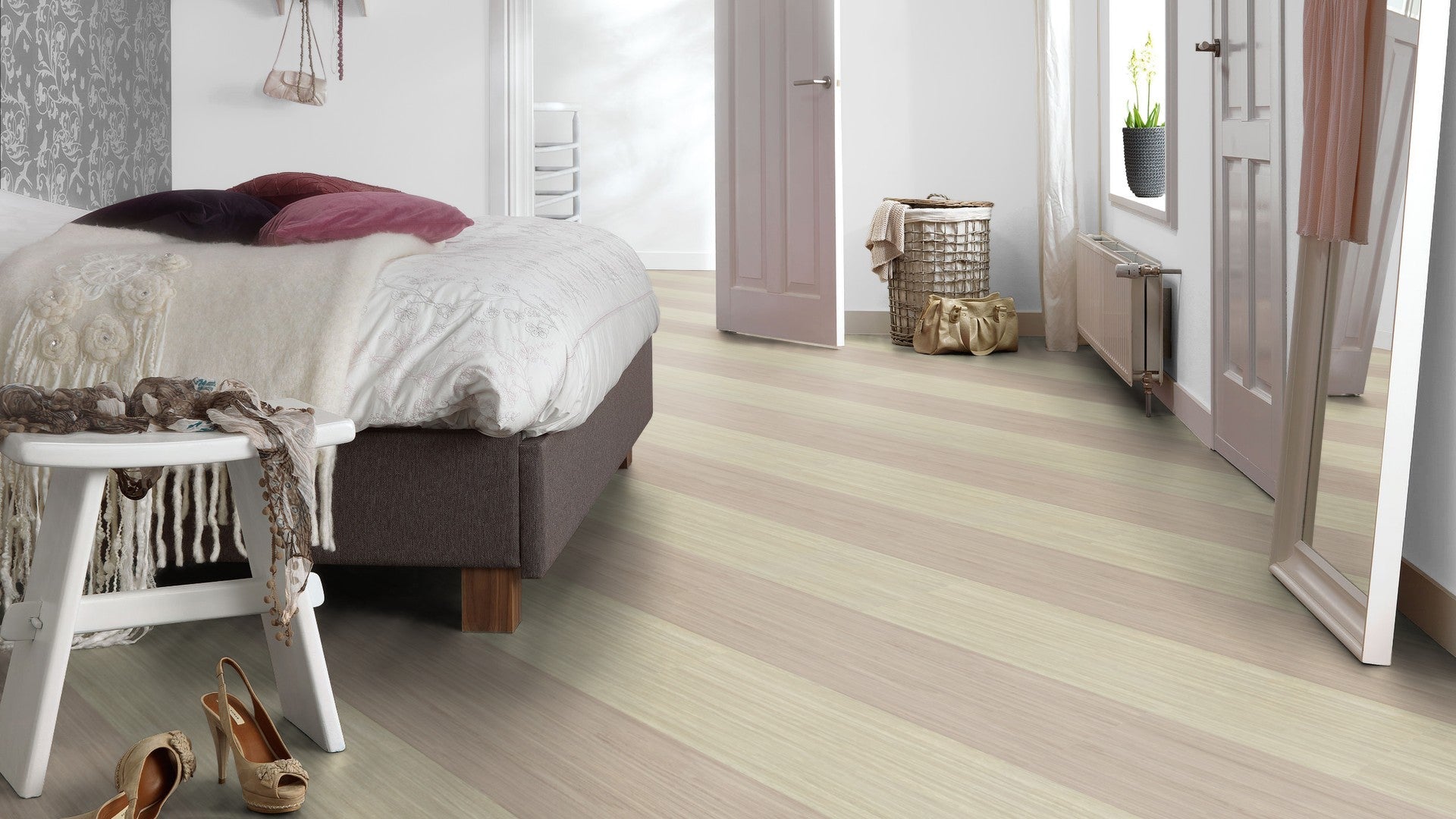 Desert Sand 5255 and Rocky Ice 5232